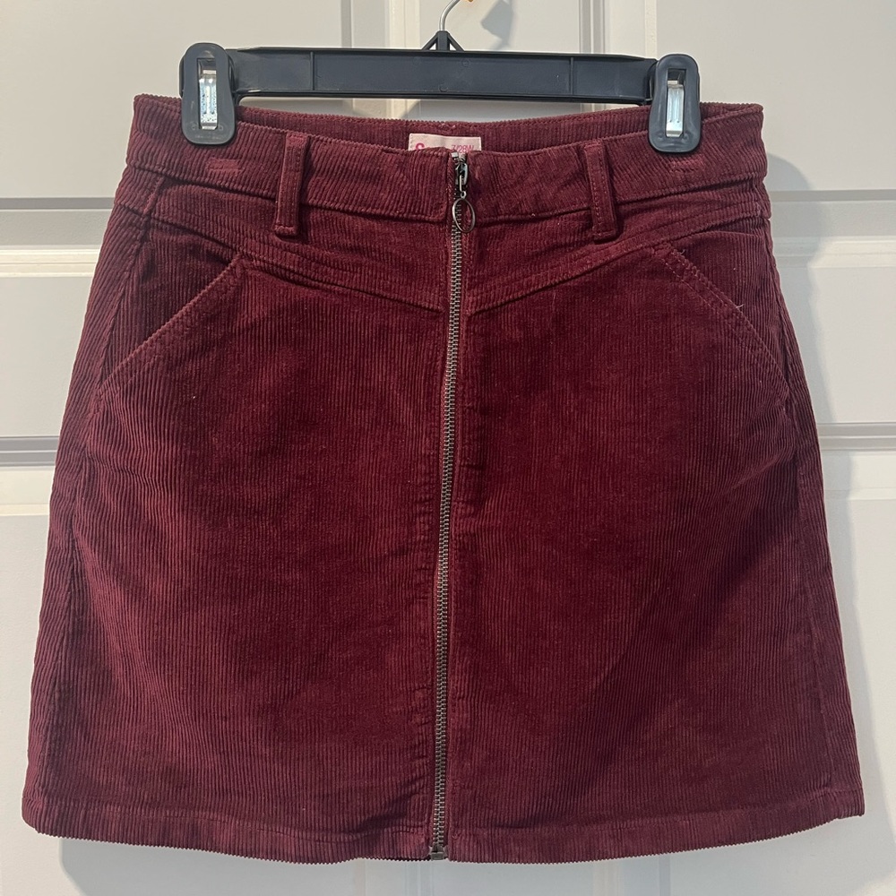 So Corduroy Skirt Size 7/28W (juniors) Color: Merlot